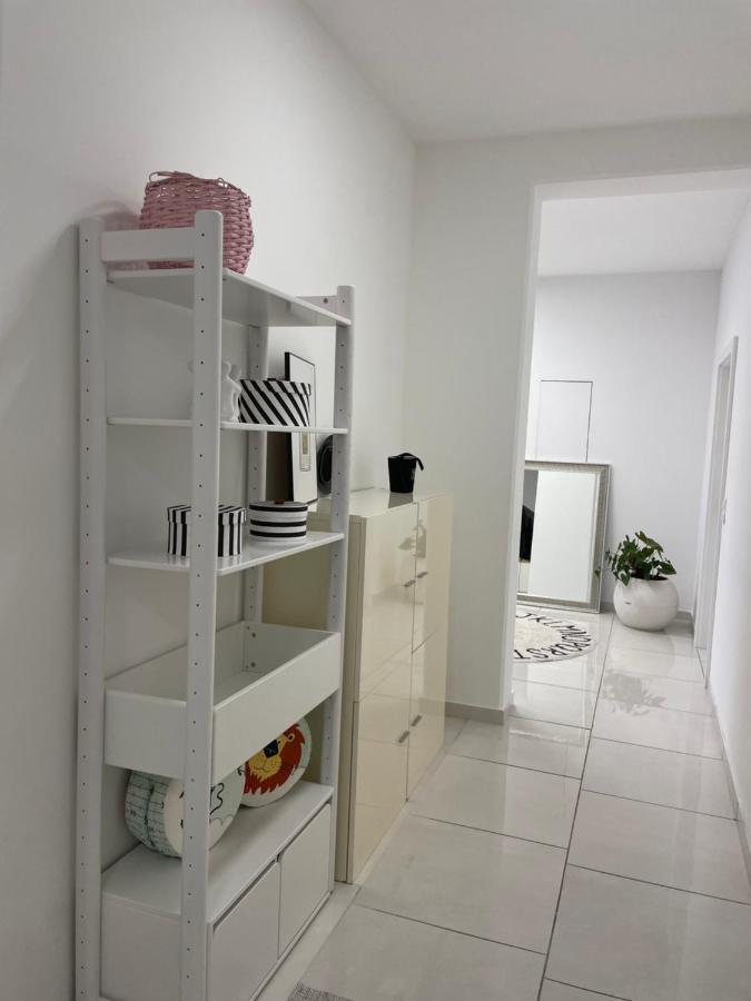 Stadtsuite Mit Sauna In Wiener Neustadt 135 M2 Exterior foto