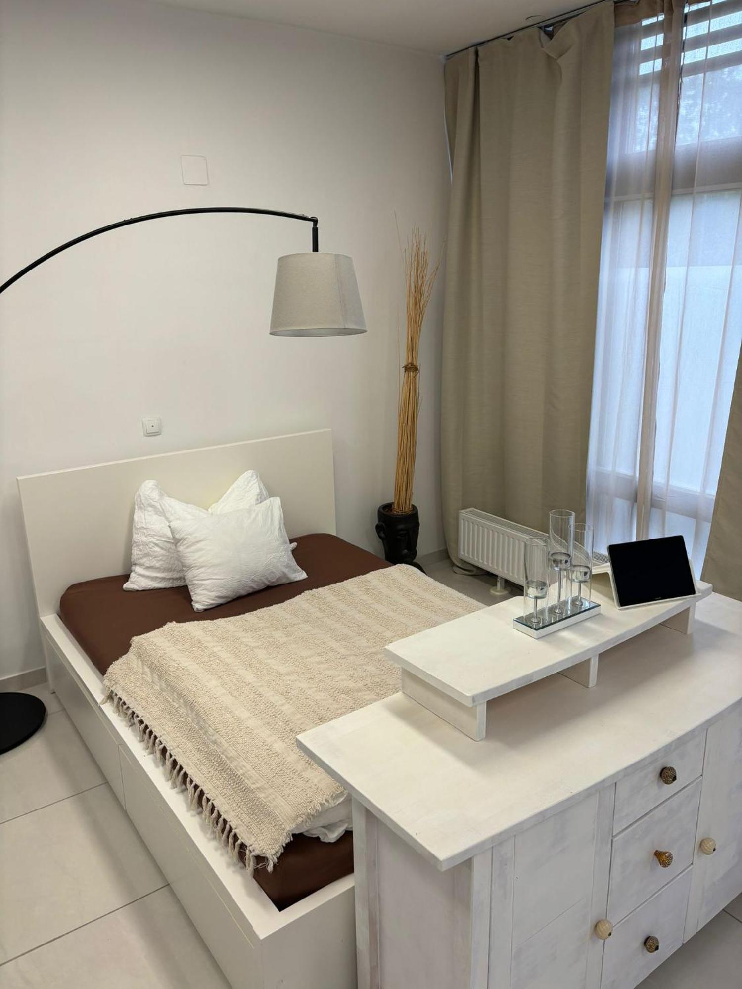 Stadtsuite Mit Sauna In Wiener Neustadt 135 M2 Exterior foto